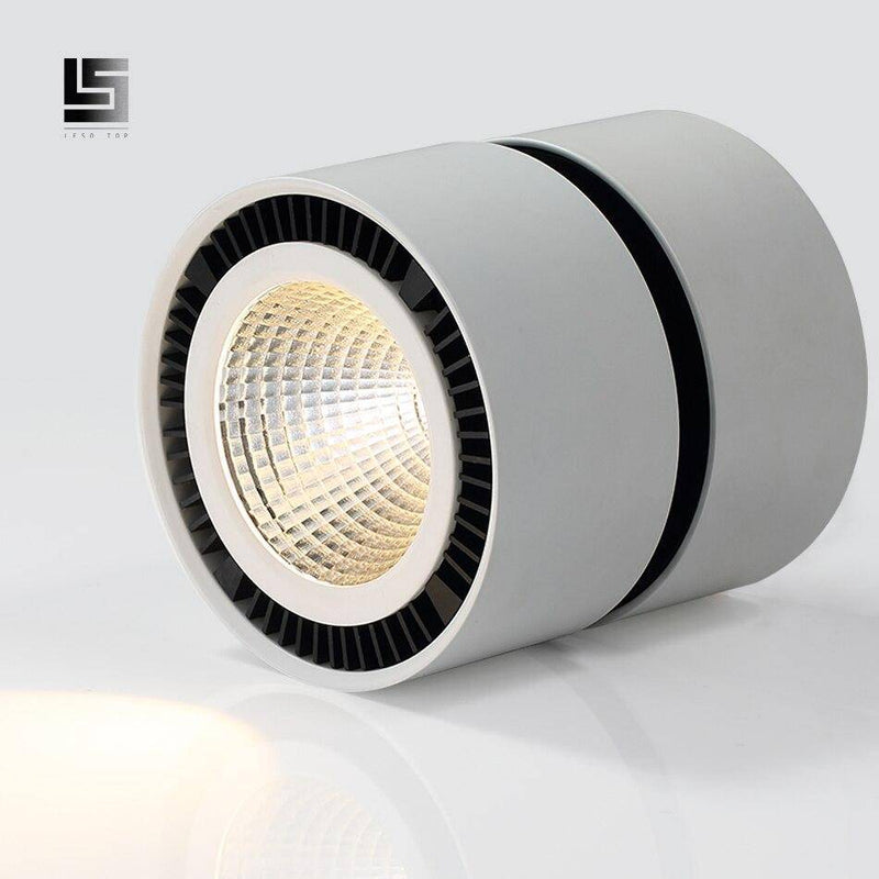 Foco LED redondeado con rotación de 360°.