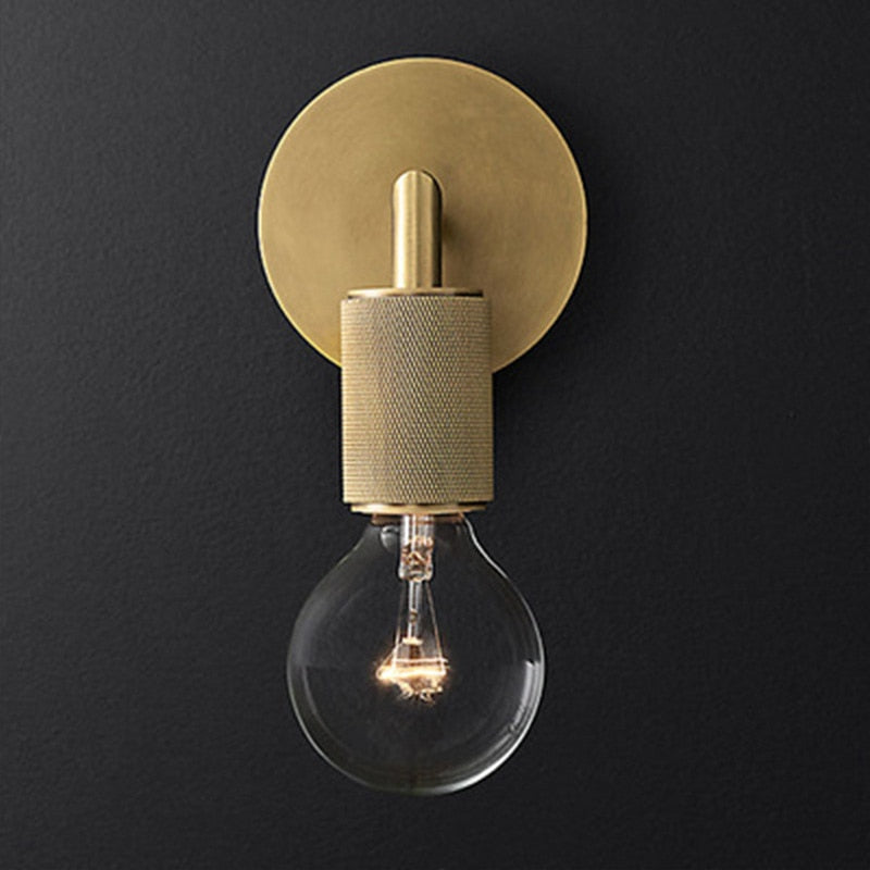 Lámpara de pared moderna con original pantalla dorada Larisa