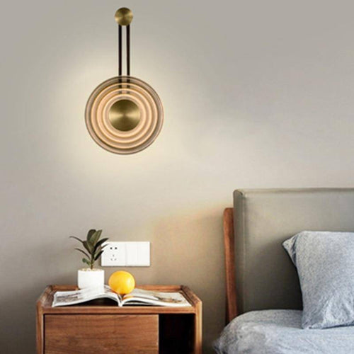 Lámpara de pared design con LED dorado y disco de estilo minimalista