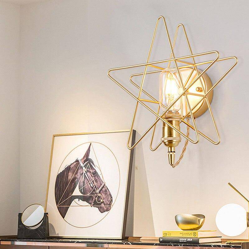 Aplique design LED en metal dorado estilo Galaxy