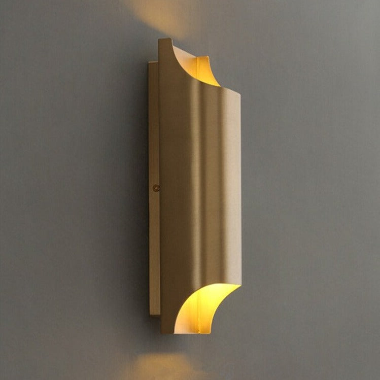 wall lamp modern LED wall lamp in the shape of a gold bar Xanat