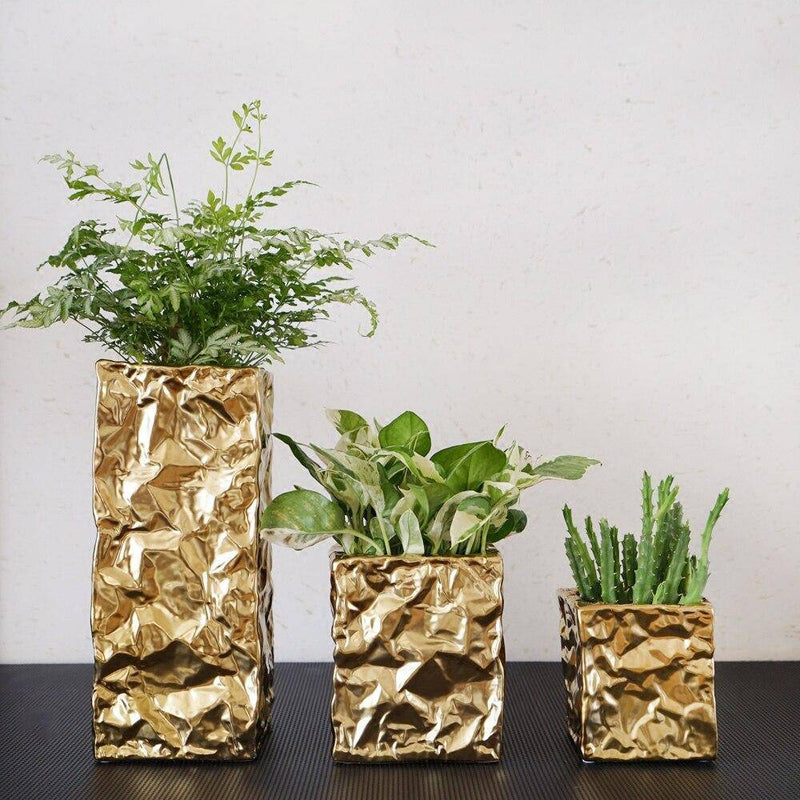 Creative crumpled paper effect ceramic design vase