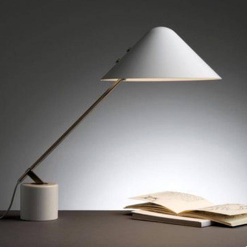 Deluxe White design bedside or desk lamp