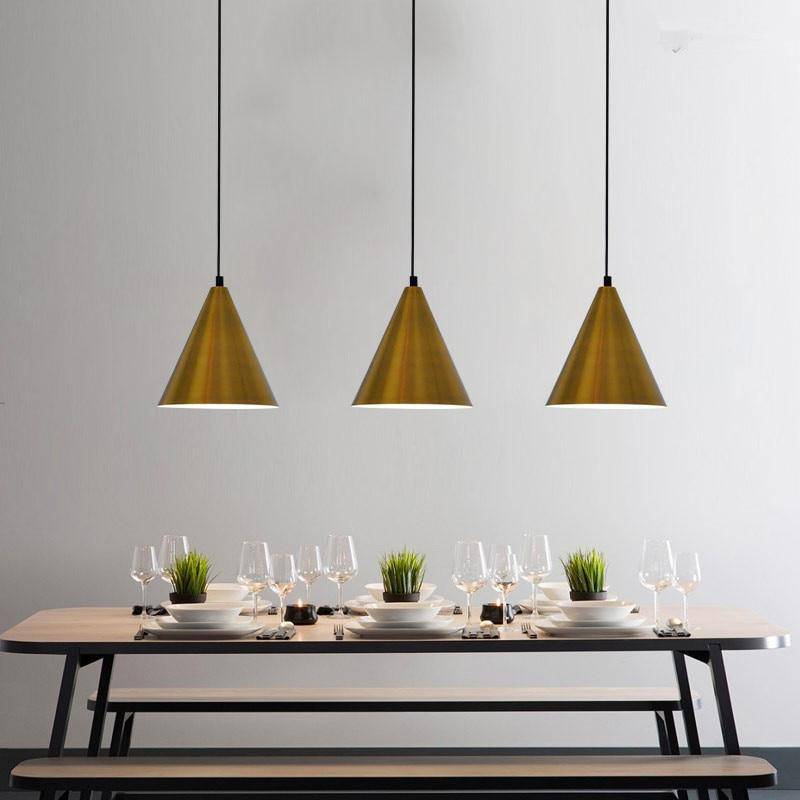 Golden design pendant lamp in the form of a cone Luxe