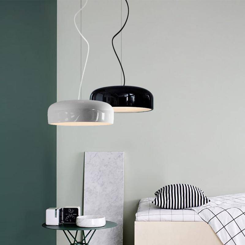 Lámpara de suspensión design con formas redondeadas Brillante