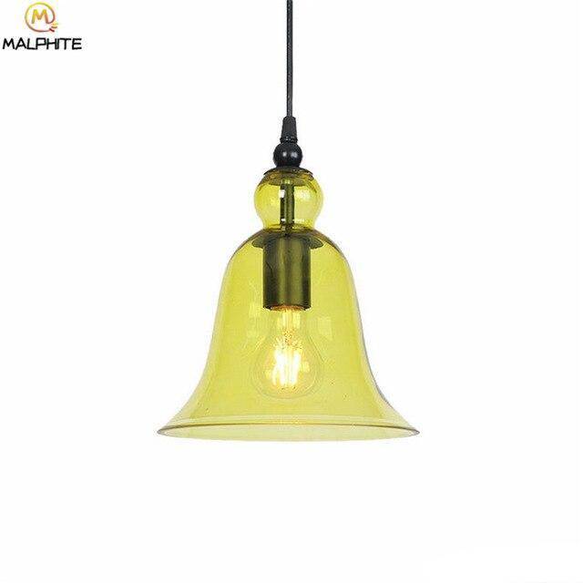 Lámpara de suspensión en vidrio de color en forma de campana