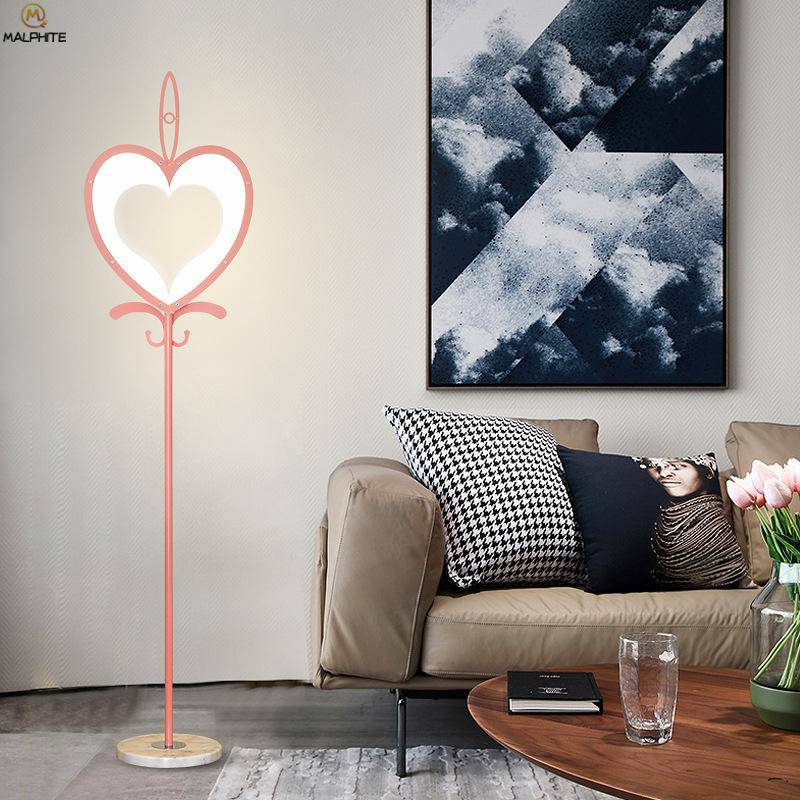 Floor lamp pink heart-shaped Gift