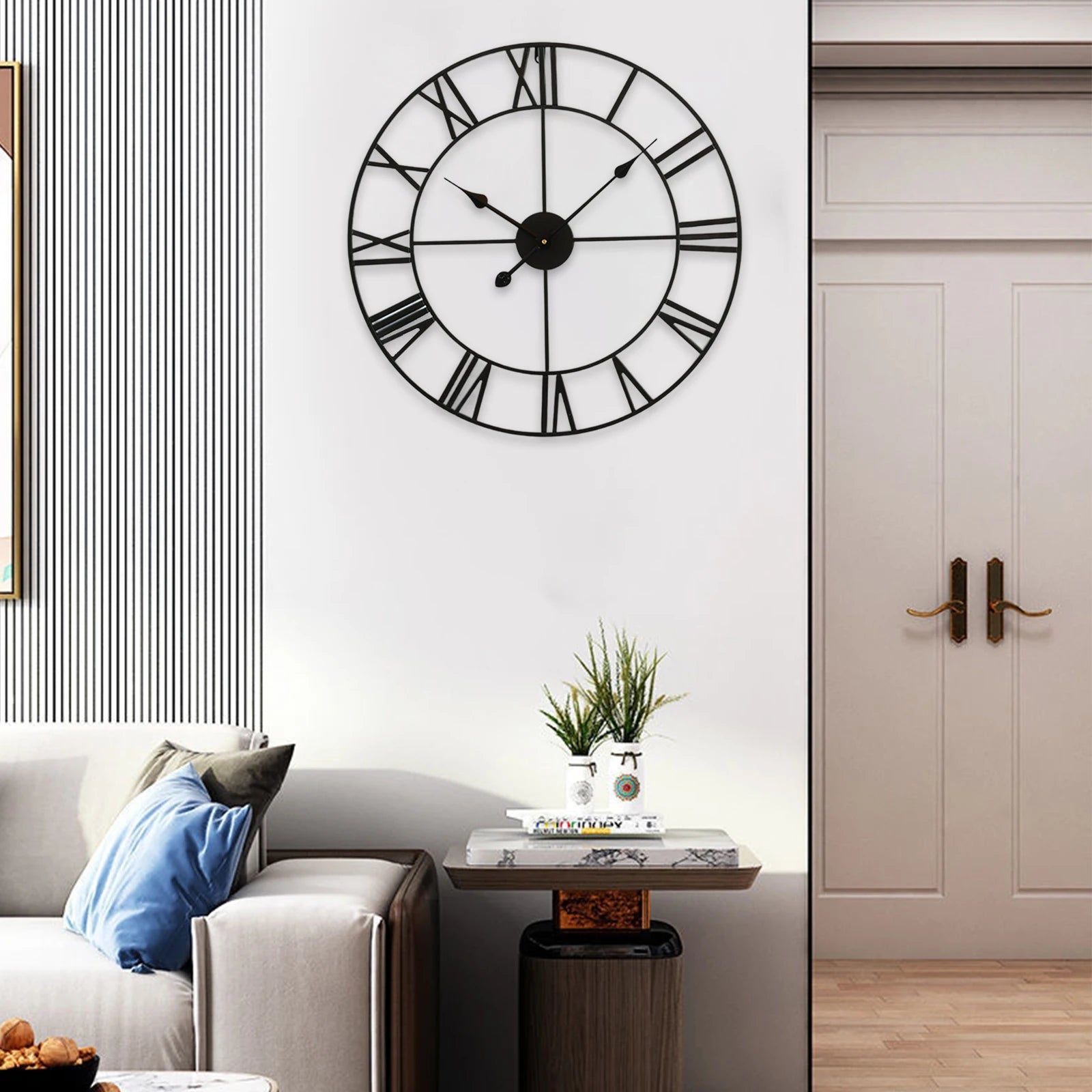 horloge murale vintage en métal silencieuse avec chiffres romains - vue 8 sur 7