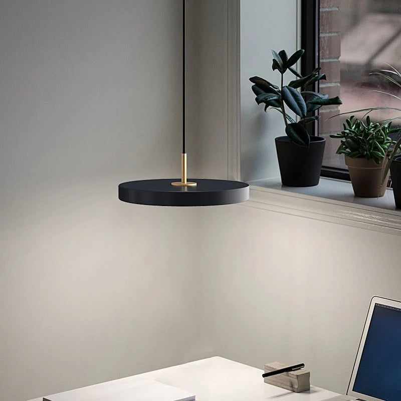 Suspension led moderne pour étude et salon
