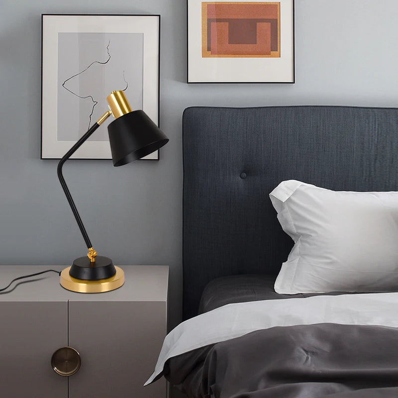 lampe à poser led nordique simple et romantique pour bureau et étude - vue 3 sur 10