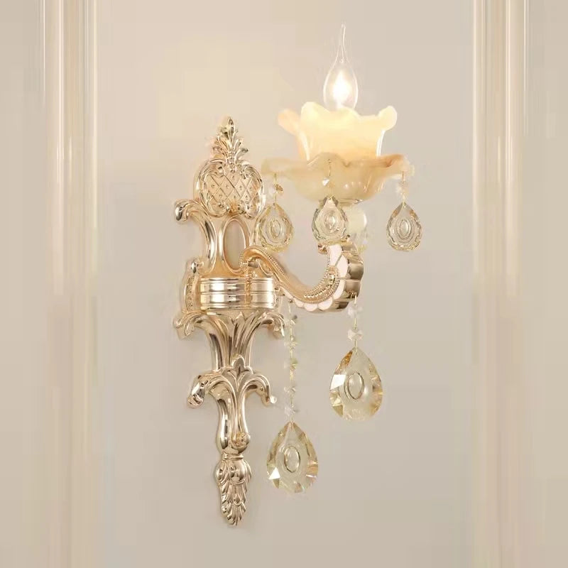 applique murale en cristal design moderne pour intérieur élégant