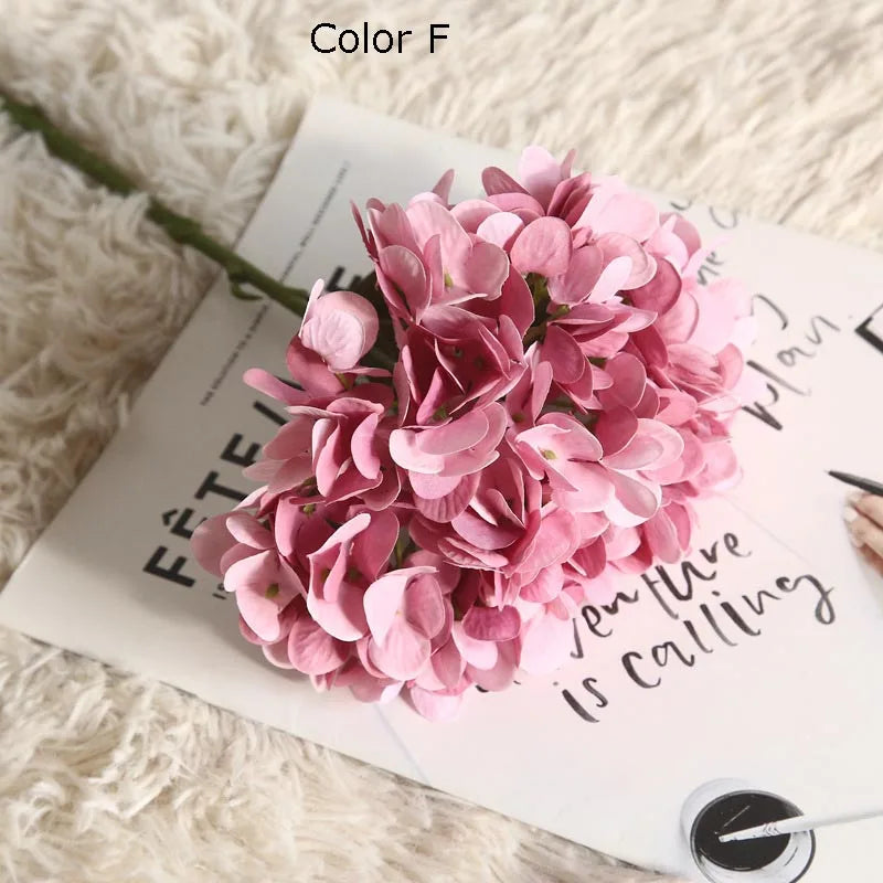 bouquet d'hortensia artificiel séché pour décoration de mariage - vue 5 sur 14