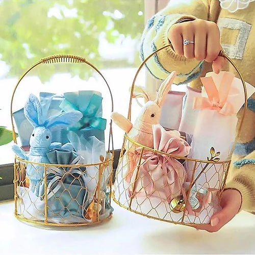 panier de fleurs art métal doré fait main décoration avec poignées