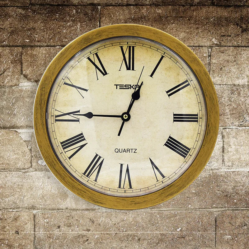 horloge murale rétro en imitation métal pour décoration créative minimaliste