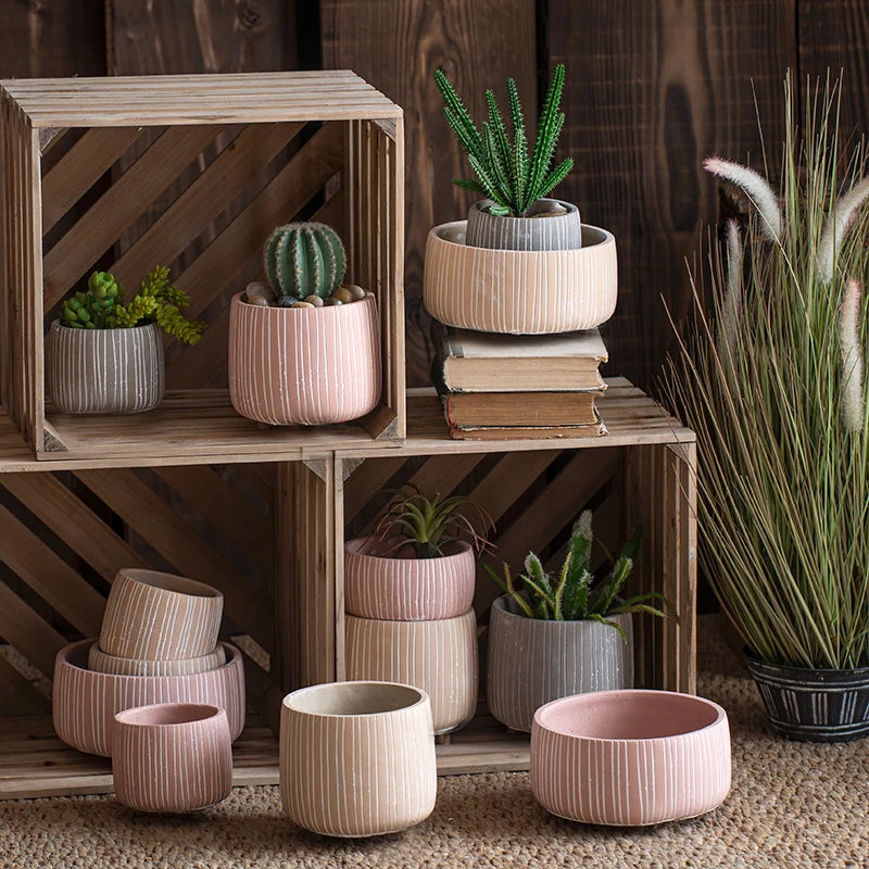 moule en silicone pour pots de fleurs à rayures