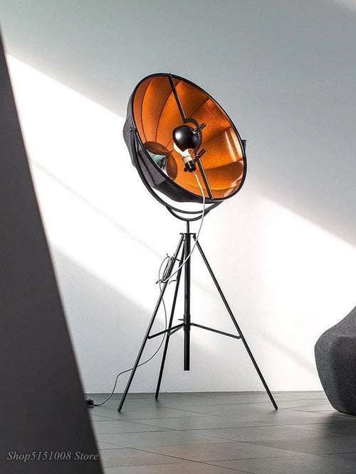 lampadaire led trépied nordique moderne pour décoration intérieure - vue 3 sur 6