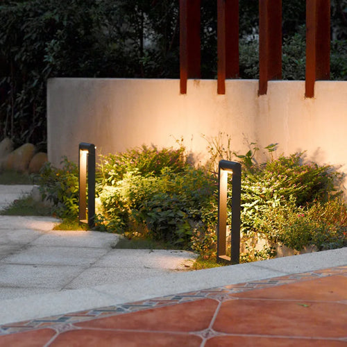 Lampe de pelouse extérieure en aluminium