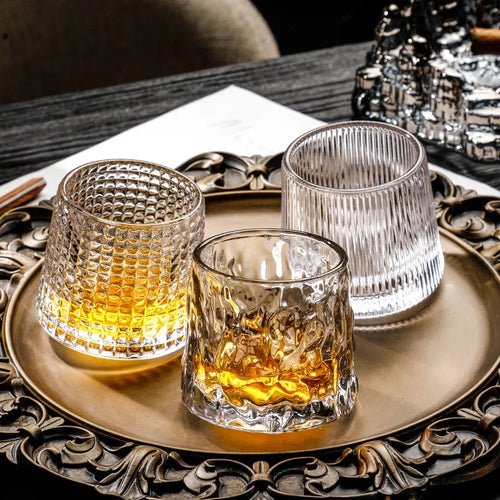 Verres a whisky old fashioned relief epais elegants