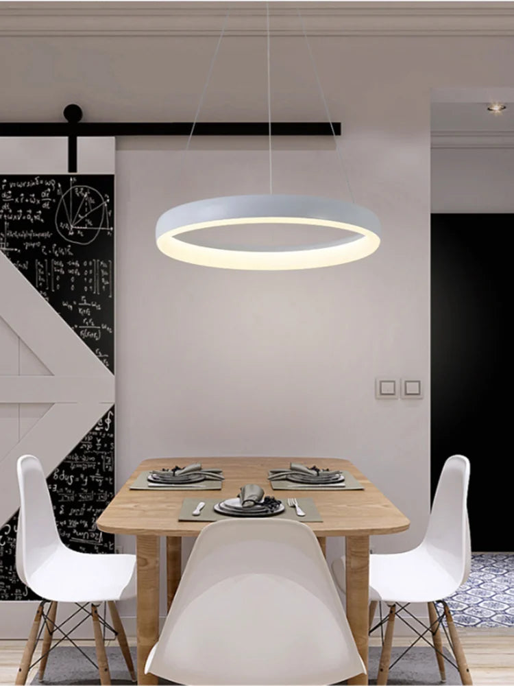 Lustre de salon circulaire moderne minimaliste