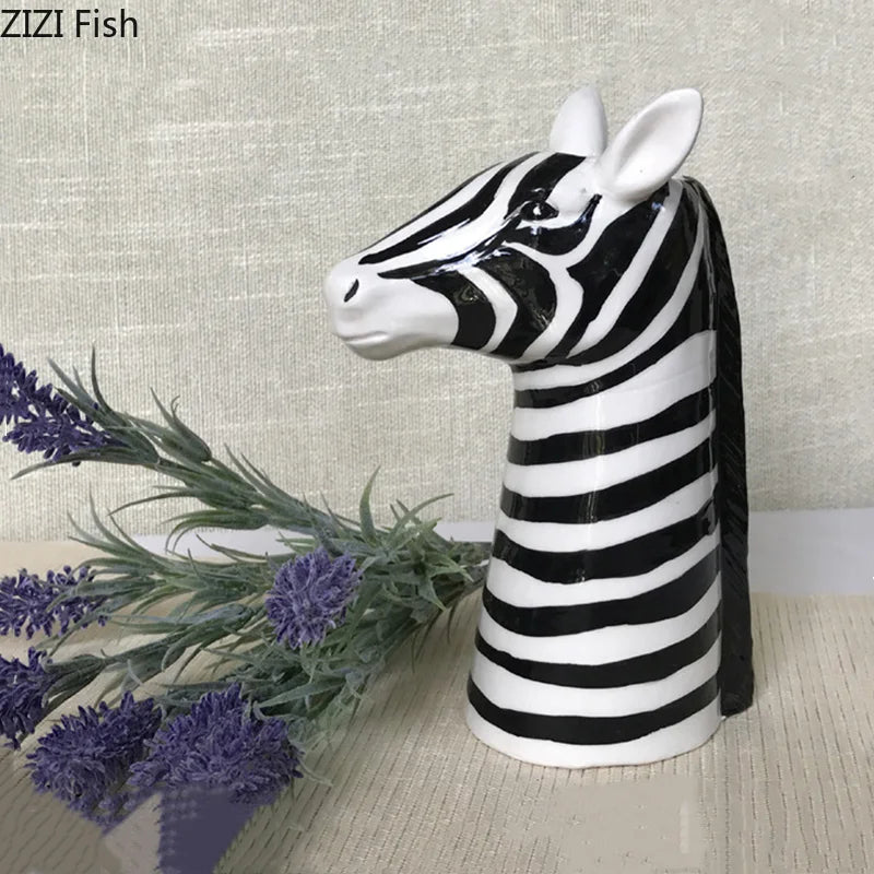 vase en céramique zèbre décoratif pour arrangements floraux - vue 5 sur 7