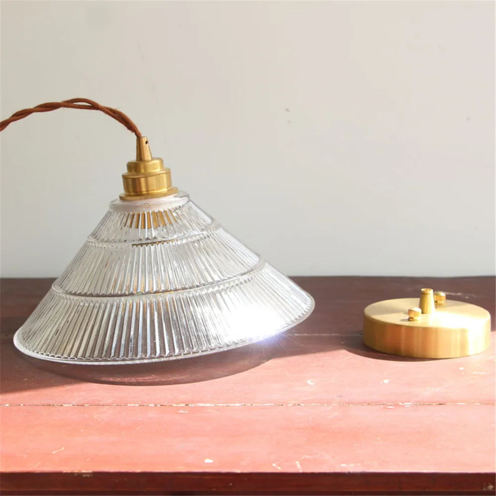 suspension moderne en laiton et verre pour décoration intérieure - vue 6 sur 6