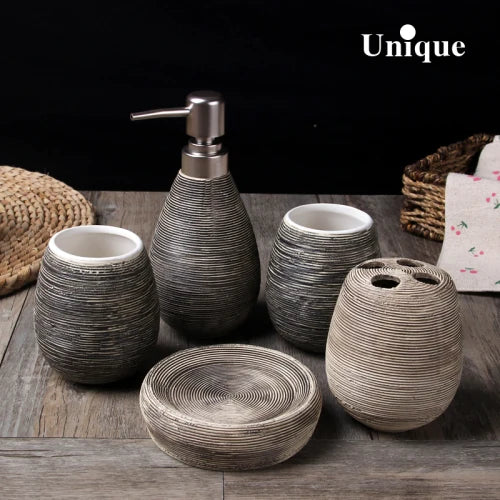 bouteille en céramique décorative pour salle de bain cinq pièces - vue 9 sur 9