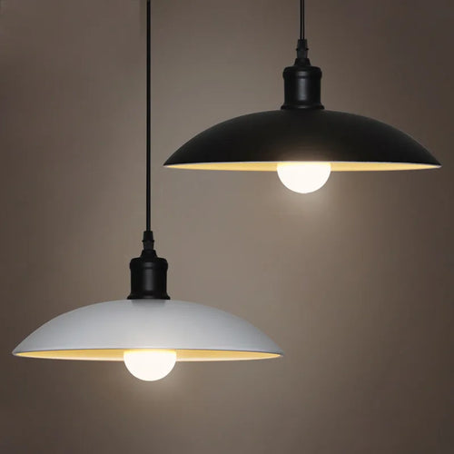 lampes suspendues vintage en fer forgé pour restaurant loft - vue 7 sur 10