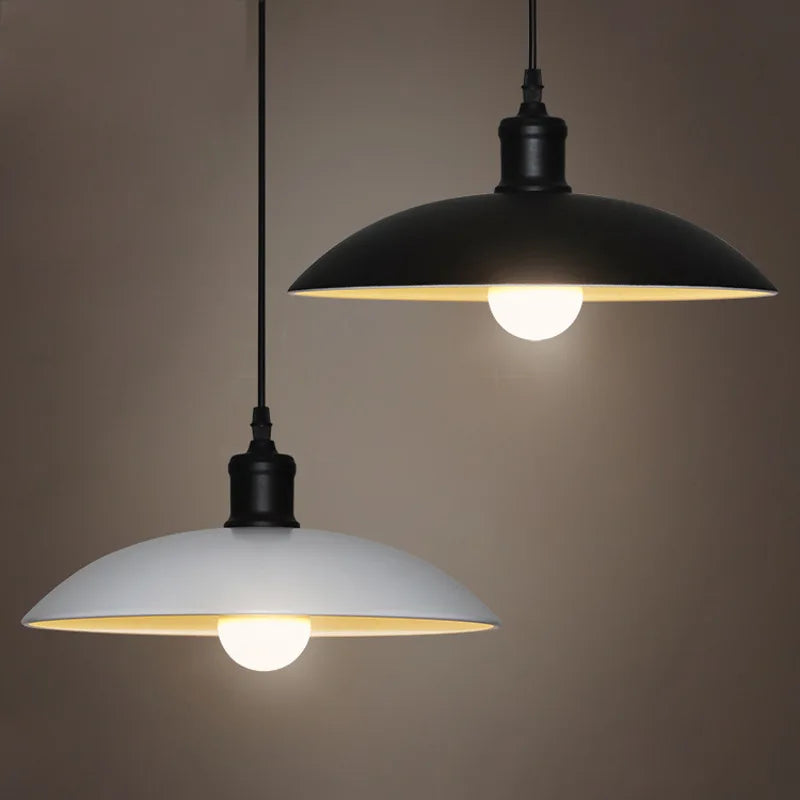lampes suspendues vintage en fer forgé pour restaurant loft - vue 6 sur 10