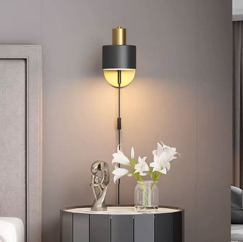 wall lamp Aveiro black and gold brass LED wall light