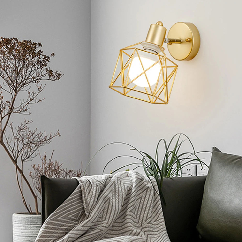 applique murale led moderne en bois avec cage en fer - vue 6 sur 9