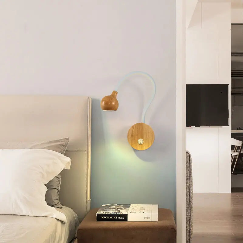 applique murale nordique en bois avec interrupteur et tête réglable - vue 6 sur 9