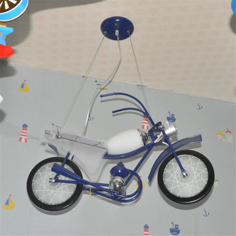 lustre led créatif nordique pour chambre d'enfants en acrylique moto