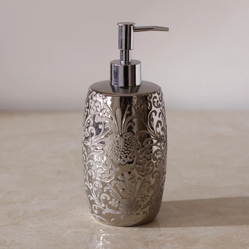 bouteilles en céramique pour shampoing et savon - vue 4 sur 7