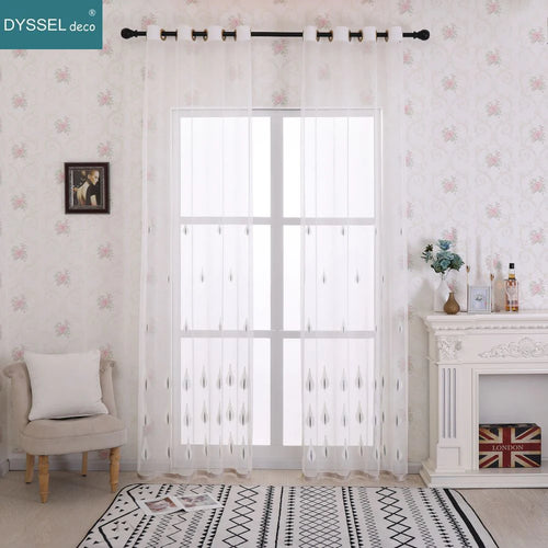Voilage tulle brodé fleurs style moderne salon - vue 4 sur 8