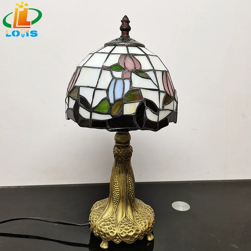 lampe de table style tiffany en verre antique pour décoration intérieure - vue 5 sur 6