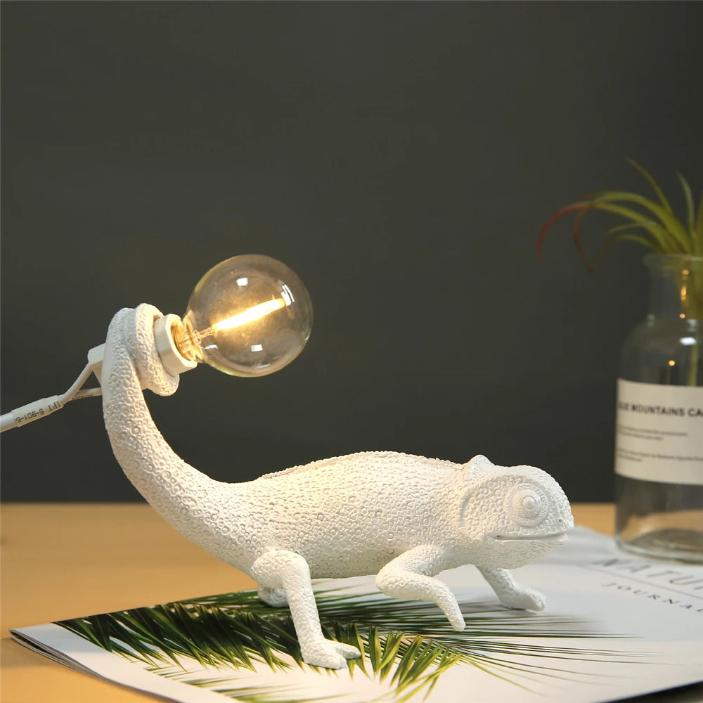 applique murale lézard mignon en résine luminaire de nuit - vue 3 sur 11