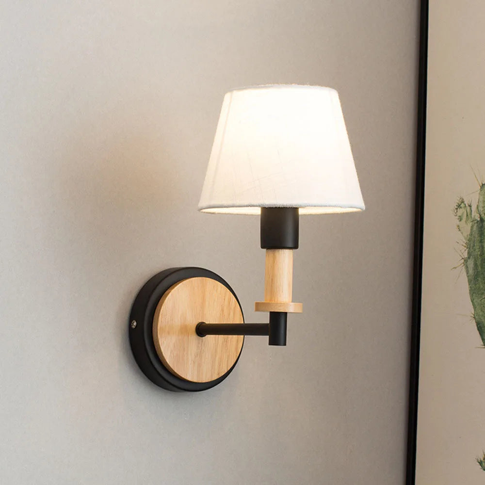 Appliques murales en bois nordique chambre lampe de chevet noir blanc moderne E14 tête de direction applique murale LED éclairage maison applique chambre décor - vue 6 sur 8