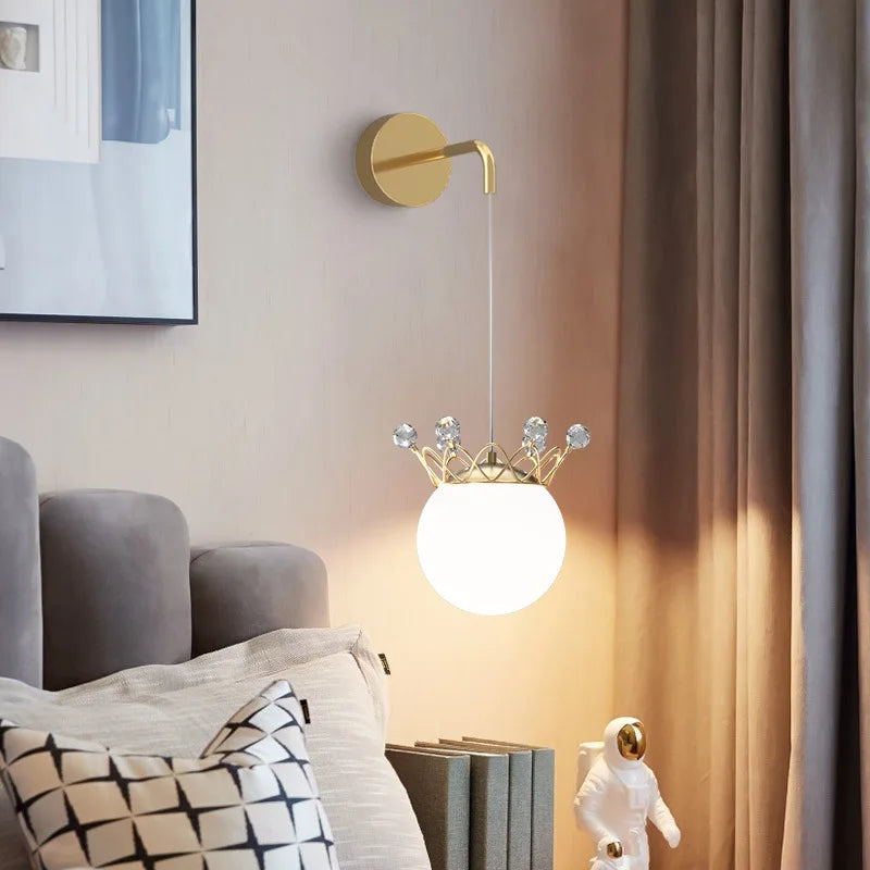 applique murale en forme de couronne de cristal avec gypsophile