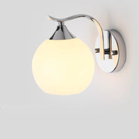 Applique murale chromée et boule LED moderne créative