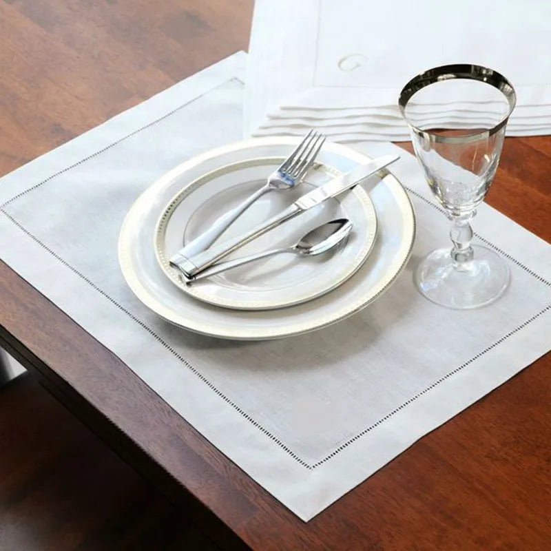 Serviette de table lin brodé ourlet ajouré lot - vue 5 sur 5