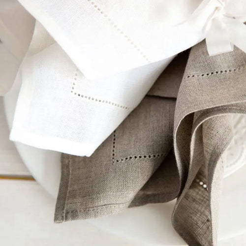 Serviette de table lin brodé ourlet ajouré lot