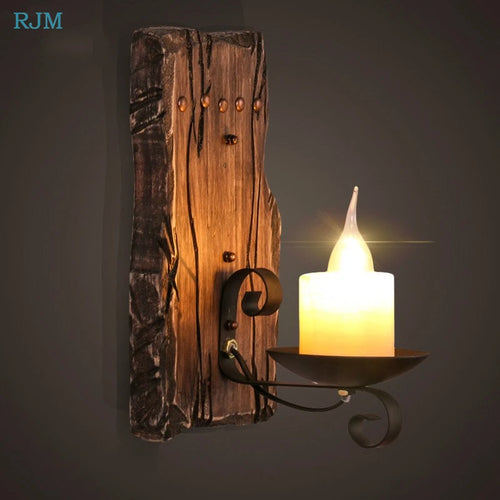 applique murale vintage en vieux bois et fer pour établissements - vue 3 sur 6