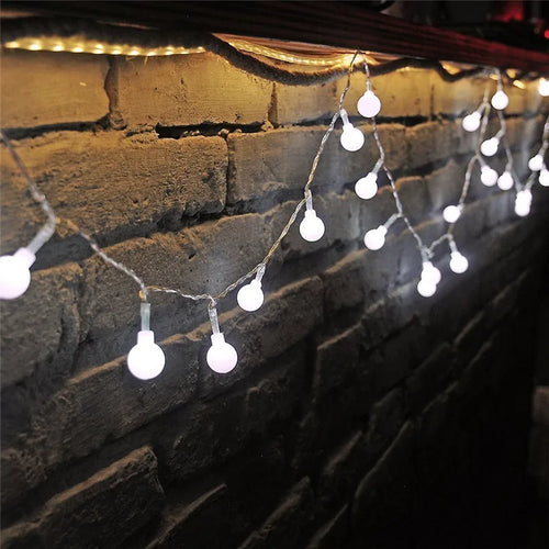 guirlande lumineuse à 80 led boules cerisier pour mariage et noël - vue 5 sur 9