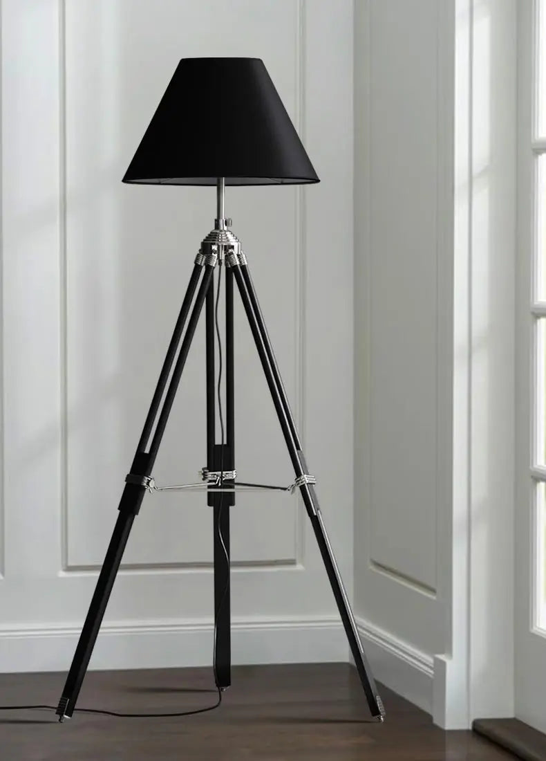 lampe à poser trépied en bois style industriel moderne