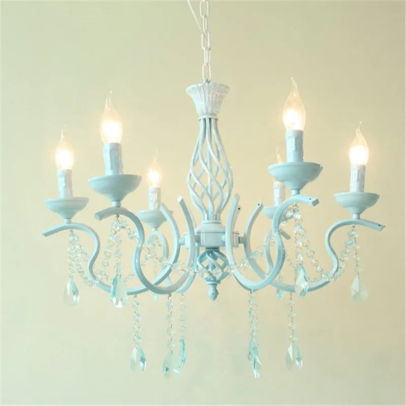 Rétro en fer forgé mariage chandelier dîner Triangle en forme de table Rétro en fer forgé mariage chandelier dîner Triangle en forme de table