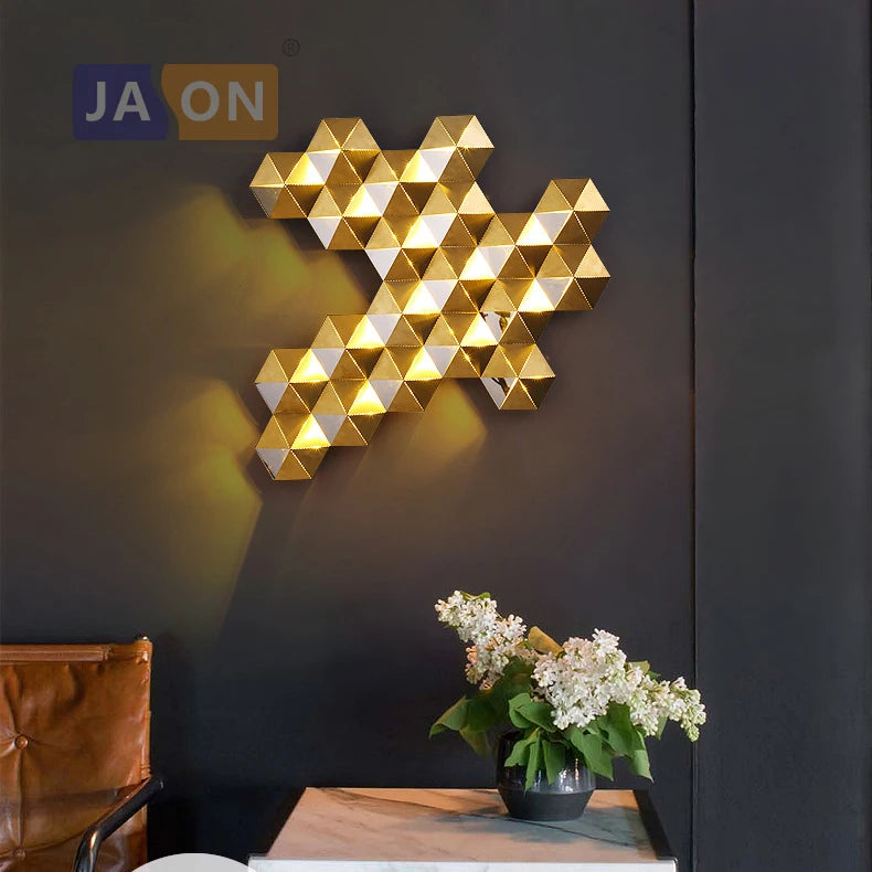 Applique murale LED postmoderne en acier inoxydable doré nid d'abeille LED lumière LED pour magasin chambre Foyer