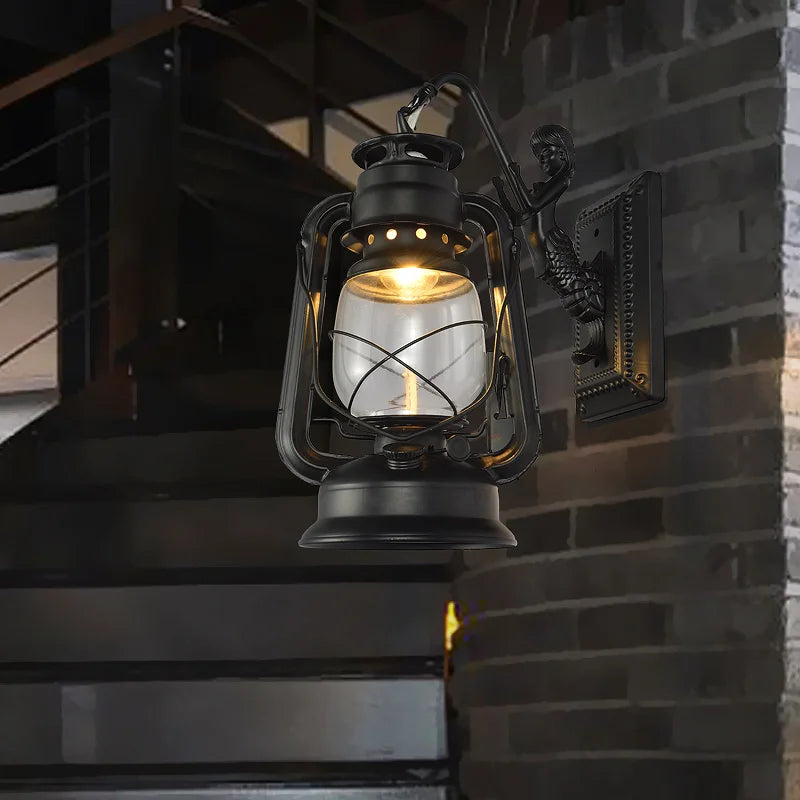 Retro Barn Lantern European Kerosene Wall Lamp Bedroom Bedside wall Lights,Wrought Iron glass Shade Restaurant Bar Aisle Sconce - vue 3 sur 9