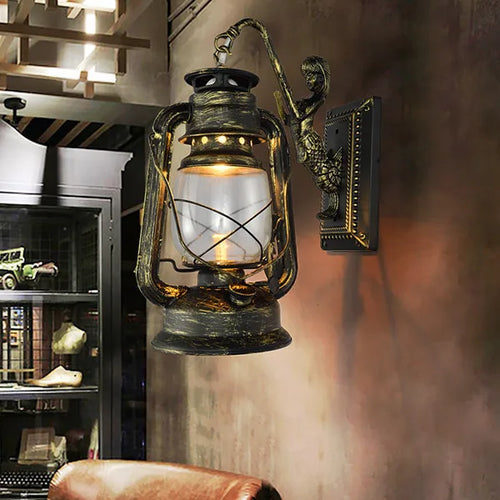 Retro Barn Lantern European Kerosene Wall Lamp Bedroom Bedside wall Lights,Wrought Iron glass Shade Restaurant Bar Aisle Sconce - vue 9 sur 9