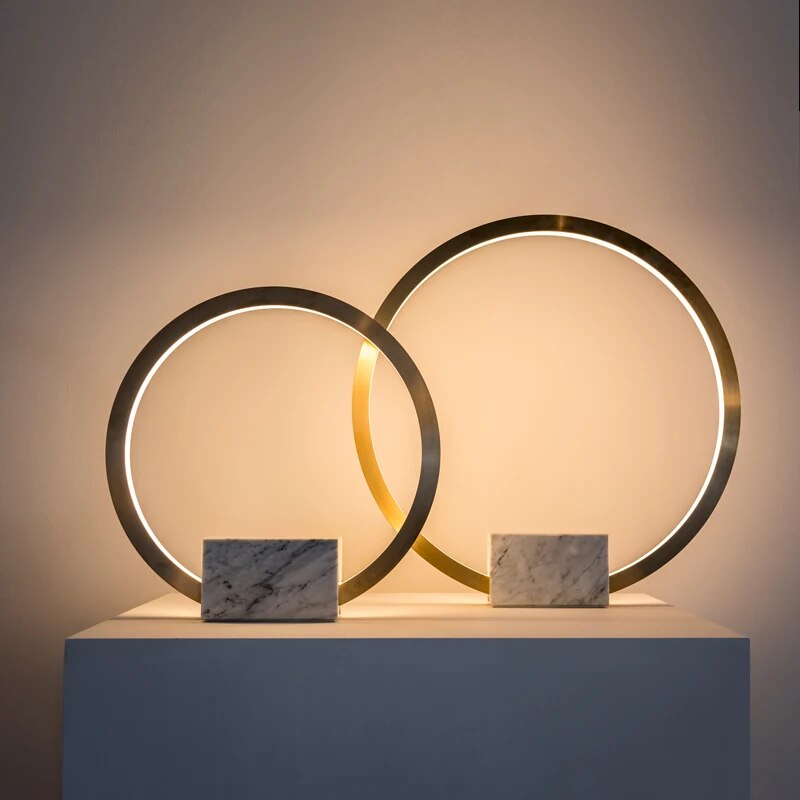Lampe de table créative en marbre post-moderne