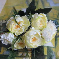 bouquet shabby chic en soie pour mariage et décoration intérieure